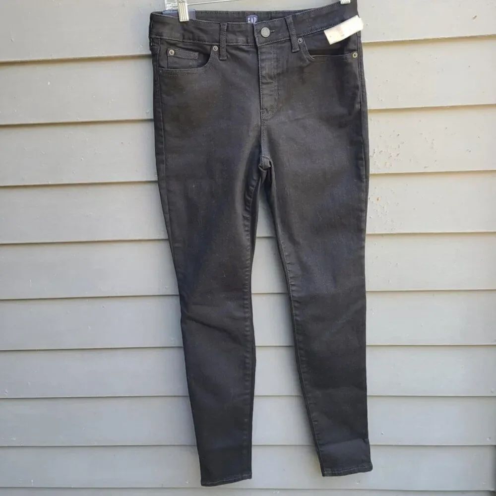 GAP Black Sculptured Leggings NWT! NEW!